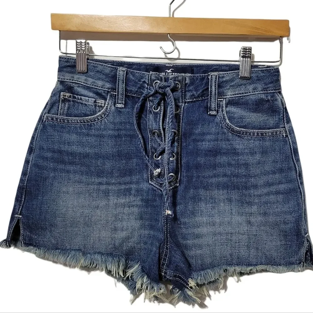 Hollister Ultra High-Rise Lace Up Mom 3